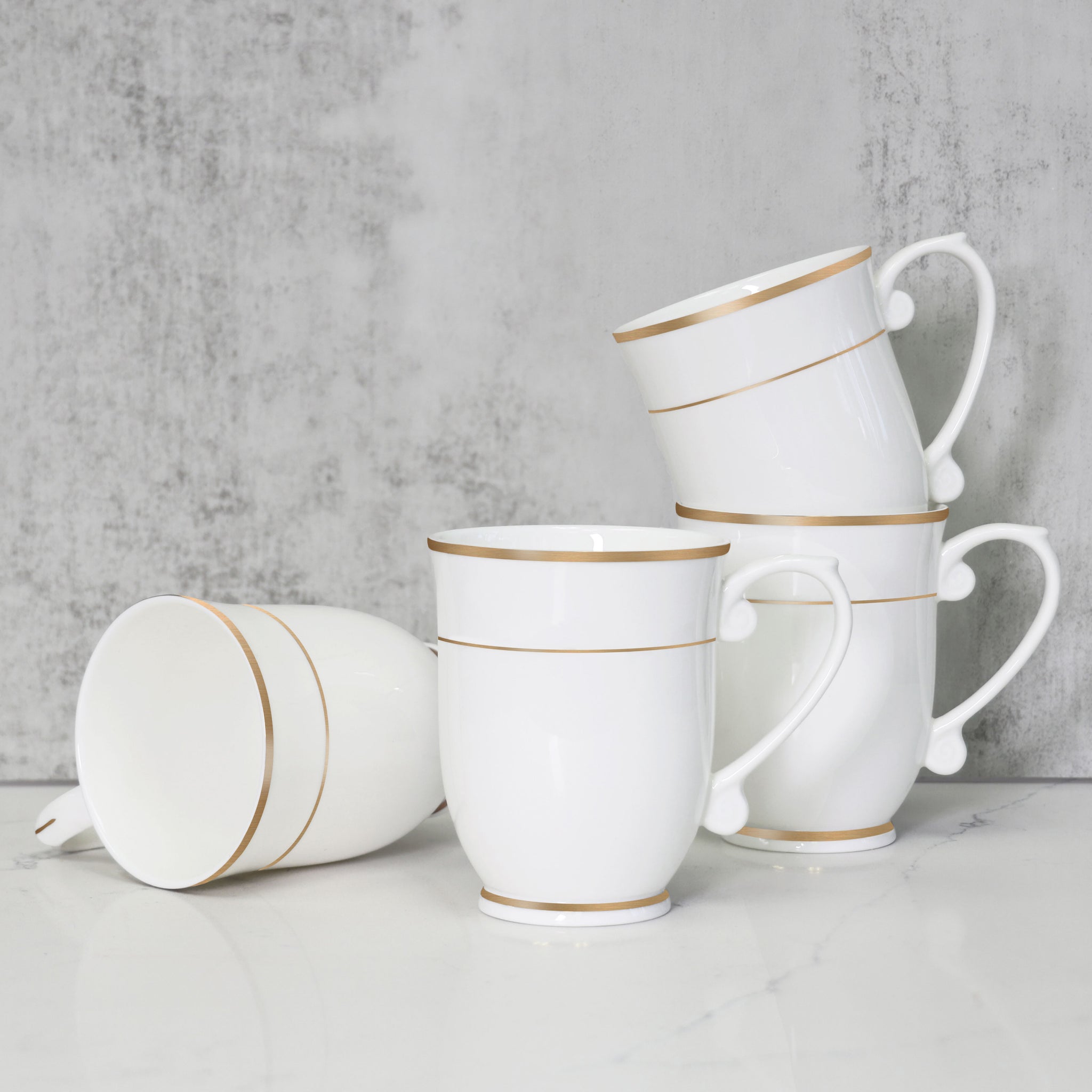 QOUTIQUE Bone China Decorated Coffee Mugs - 20 Ounce - Set of 4, Cups for Latte, Hot Tea, Cappuccino, Mocha, Cocoa, Mug Set, Large Coffee Mug, Gold Rim